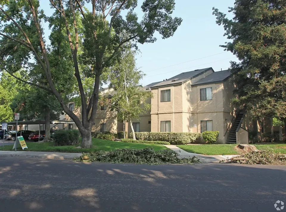 3 Bed 2 Bath Contemporary High-Rise Condo in Modesto, CA - 3