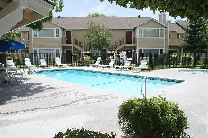 3 Bed 2 Bath Contemporary High-Rise Condo in Modesto, CA - 3