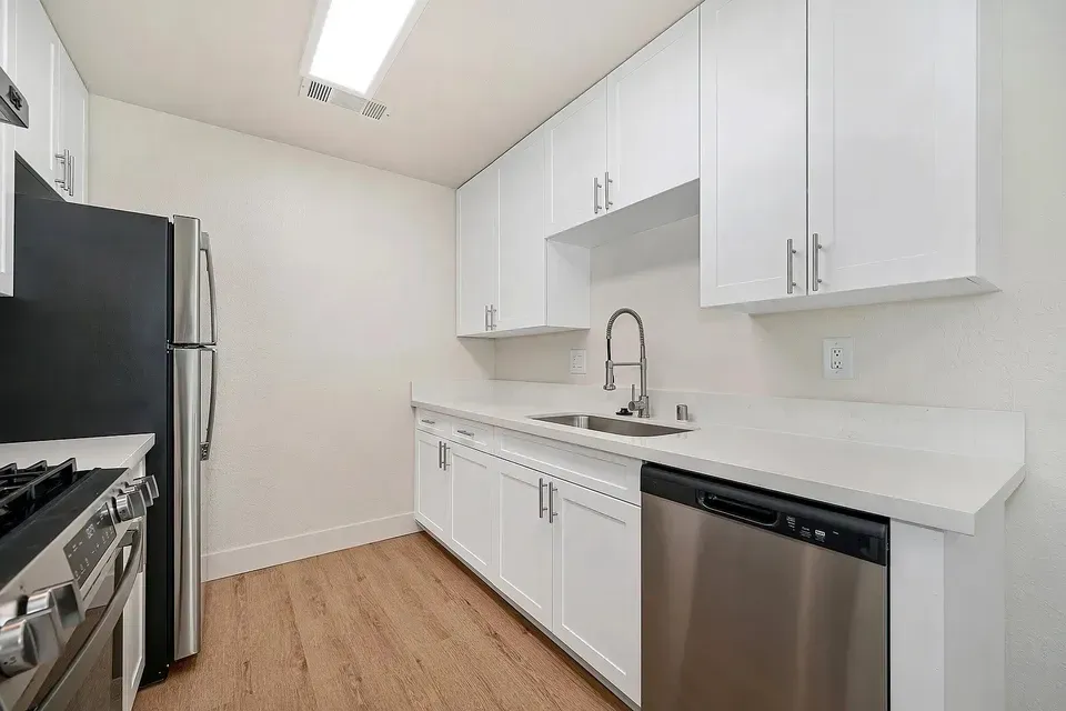 3 Bed 2 Bath Contemporary High-Rise Condo in Modesto, CA - 1