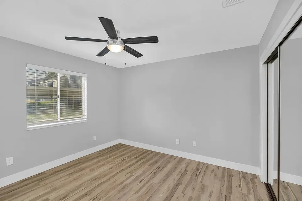 3 Bed 2 Bath Contemporary High-Rise Condo in Modesto, CA - 5