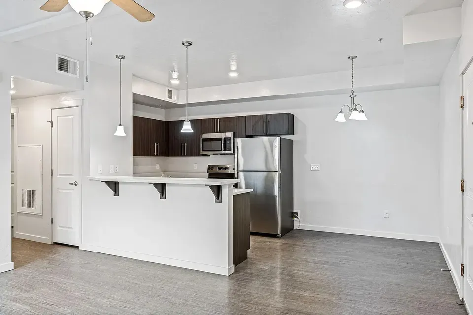 3 Bed 2 Bath Contemporary High-Rise Condo in Nampa, ID - 1