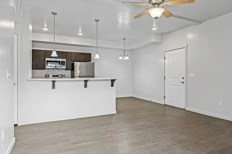 3 Bed 2 Bath Contemporary High-Rise Condo in Nampa, ID - 3