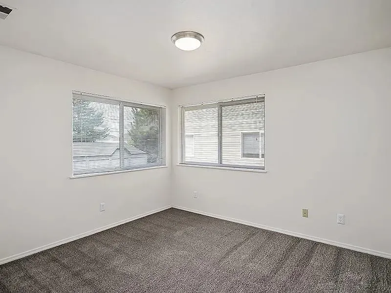 3 Bed 2 Bath Contemporary High-Rise Condo in Nampa, ID - 5