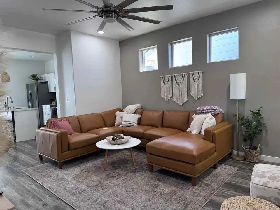 3 Bed 2 Bath Contemporary High-Rise Condo in Nampa, ID - 1