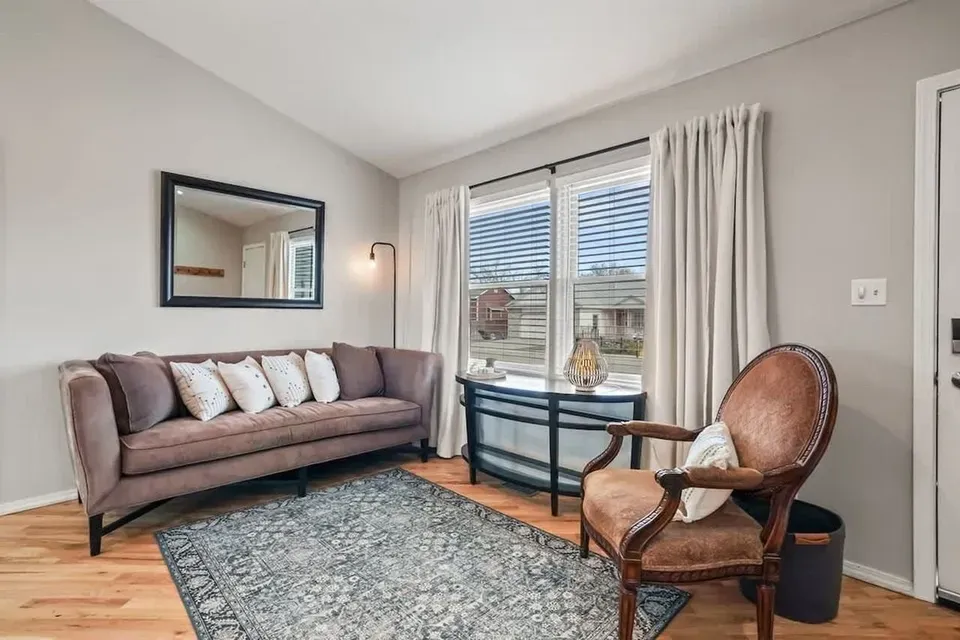 3 Bed 2 Bath Contemporary High-Rise Condo in Nampa, ID