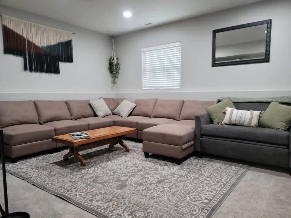 3 Bed 2 Bath Contemporary High-Rise Condo in Nampa, ID - 4