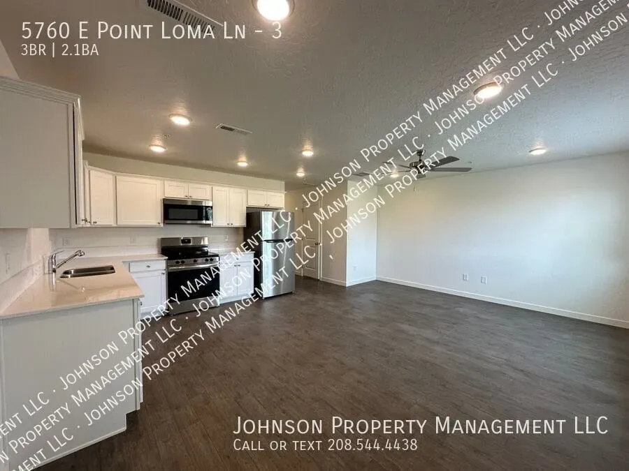 3 Bed 2 Bath Contemporary High-Rise Condo in Nampa, ID - 3