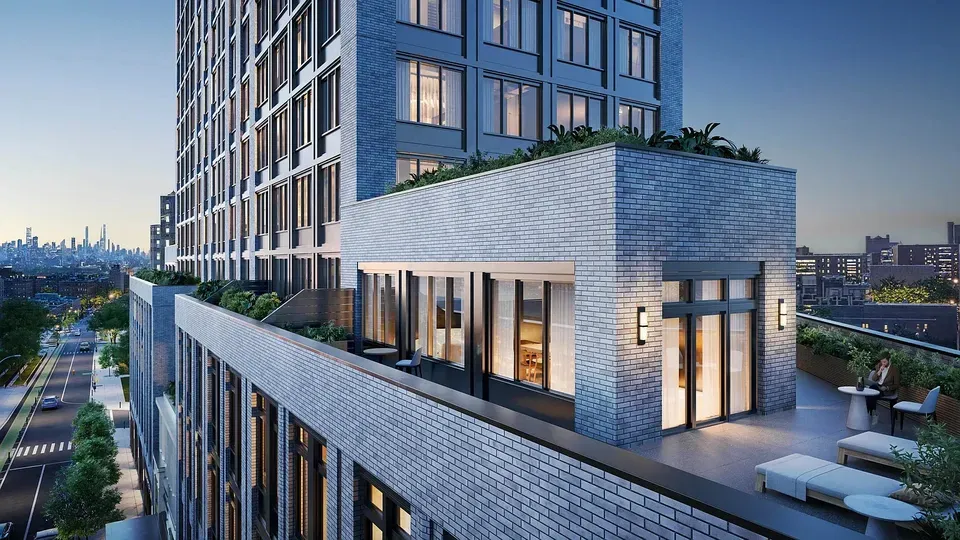 3 Bed 2 Bath Contemporary High-Rise Condo in New York, NY - 1