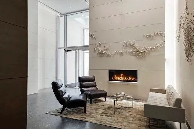 3 Bed 2 Bath Contemporary High-Rise Condo in New York, NY - 5