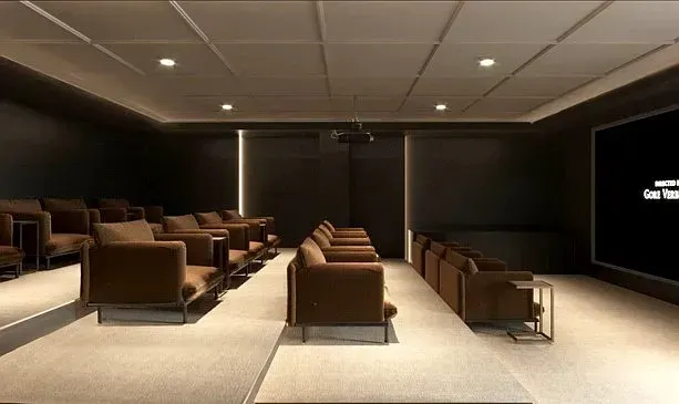 3 Bed 2 Bath Contemporary High-Rise Condo in New York, NY - 2