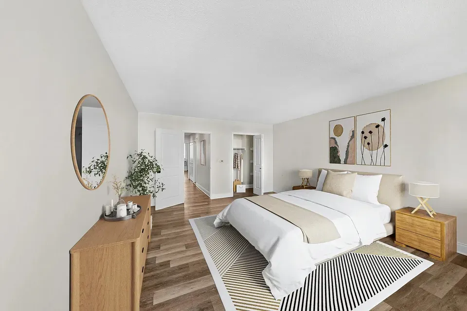 3 Bed 2 Bath Contemporary High-Rise Condo in New York, NY - 3