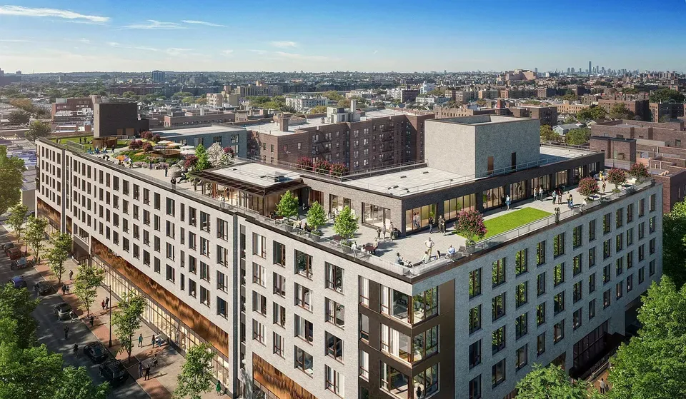 3 Bed 2 Bath Contemporary High-Rise Condo in New York, NY - 1