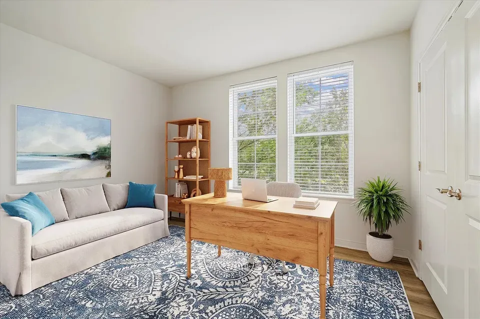 3 Bed 2 Bath Contemporary High-Rise Condo in Norfolk, VA - 5