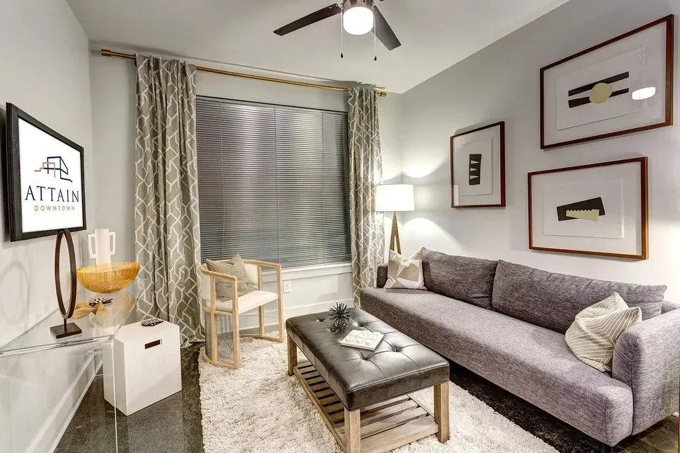 3 Bed 2 Bath Contemporary High-Rise Condo in Norfolk, VA - 4