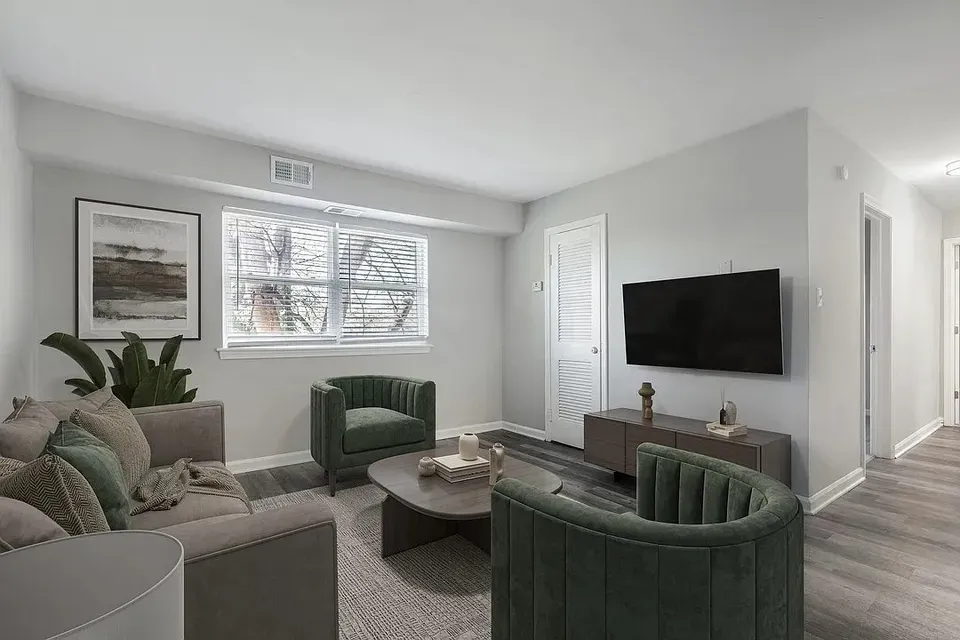 3 Bed 2 Bath Contemporary High-Rise Condo in Norfolk, VA - 2