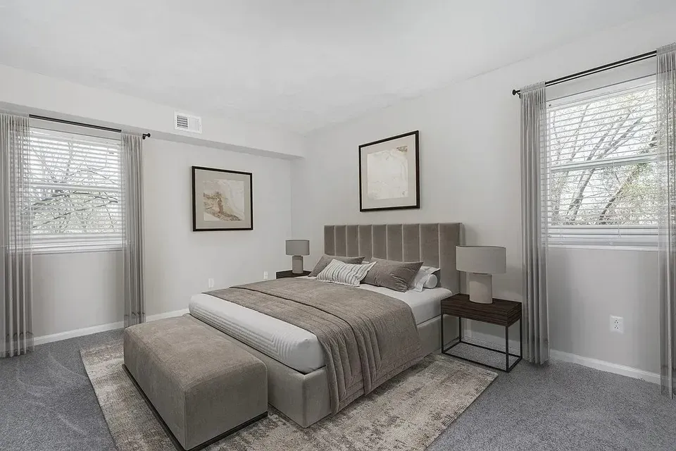 3 Bed 2 Bath Contemporary High-Rise Condo in Norfolk, VA - 4