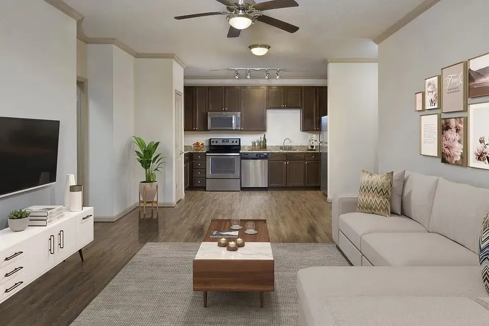 3 Bed 2 Bath Contemporary High-Rise Condo in Orlando, FL - 1