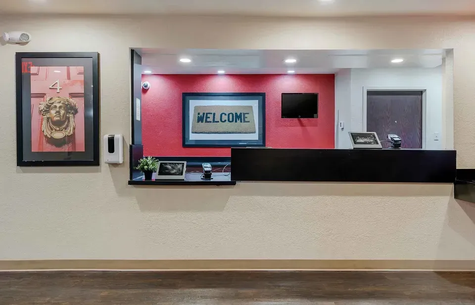 3 Bed 2 Bath Contemporary High-Rise Condo in Orlando, FL - 5