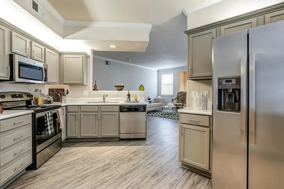3 Bed 2 Bath Contemporary High-Rise Condo in Orlando, FL - 5