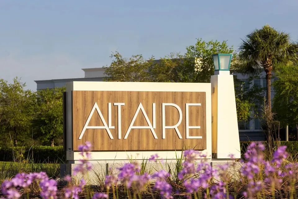 3 Bed 2 Bath Contemporary High-Rise Condo in Orlando, FL