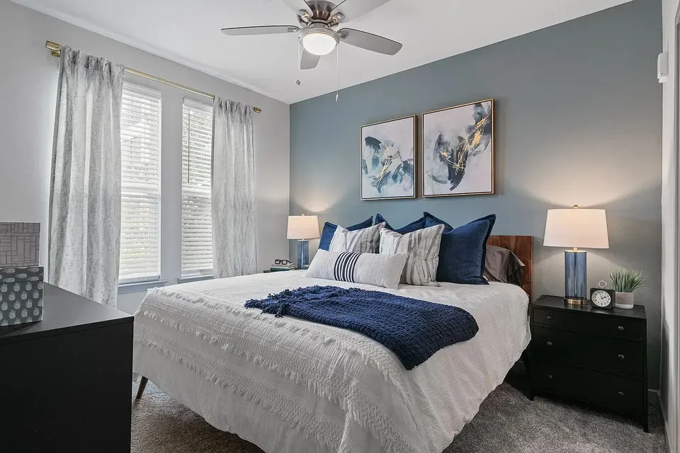 3 Bed 2 Bath Contemporary High-Rise Condo in Orlando, FL - 1