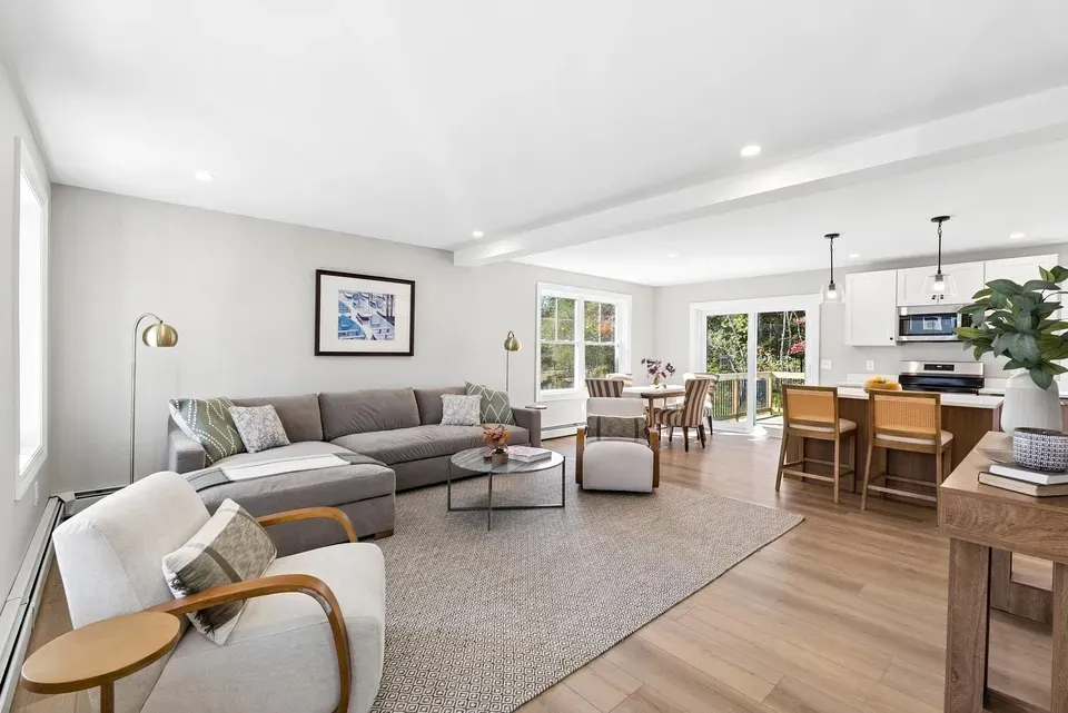 3 Bed 2 Bath Contemporary High-Rise Condo in Portland, ME - 2