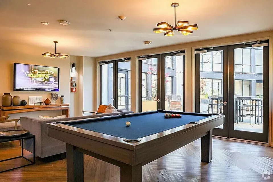 3 Bed 2 Bath Contemporary High-Rise Condo in Santa Cruz, CA - 2