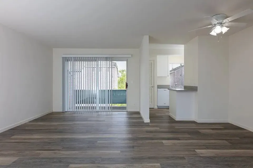 3 Bed 2 Bath Contemporary High-Rise Condo in Santa Cruz, CA - 2