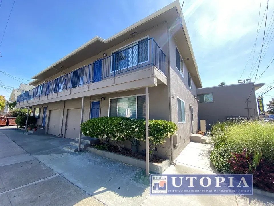 3 Bed 2 Bath Contemporary High-Rise Condo in Santa Cruz, CA - 1