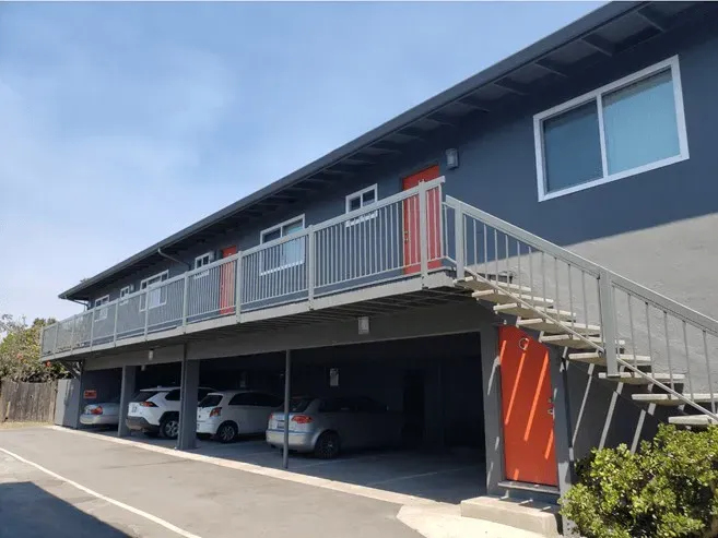 3 Bed 2 Bath Contemporary High-Rise Condo in Santa Cruz, CA - 4