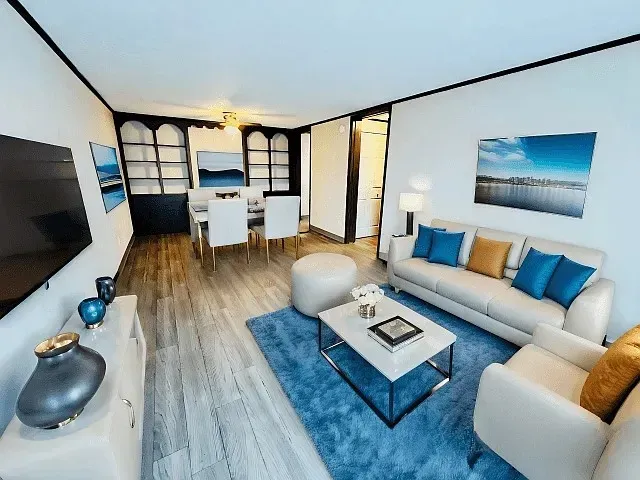 3 Bed 2 Bath Contemporary High-Rise Condo in Tampa, FL - 4