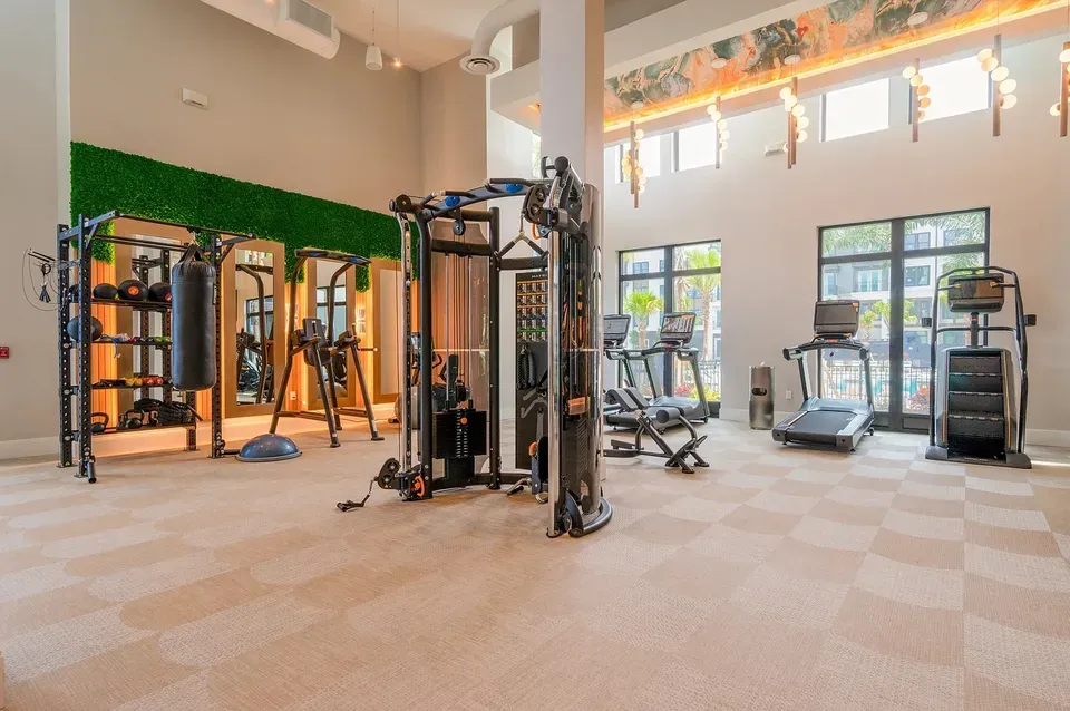 3 Bed 2 Bath Contemporary High-Rise Condo in Tampa, FL - 5