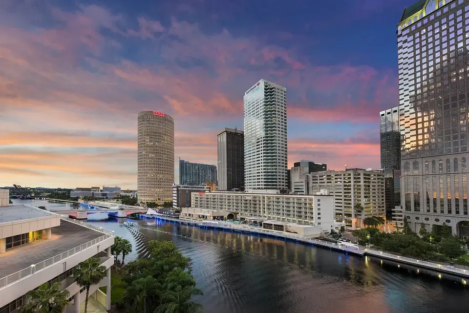 3 Bed 2 Bath Contemporary High-Rise Condo in Tampa, FL - 1