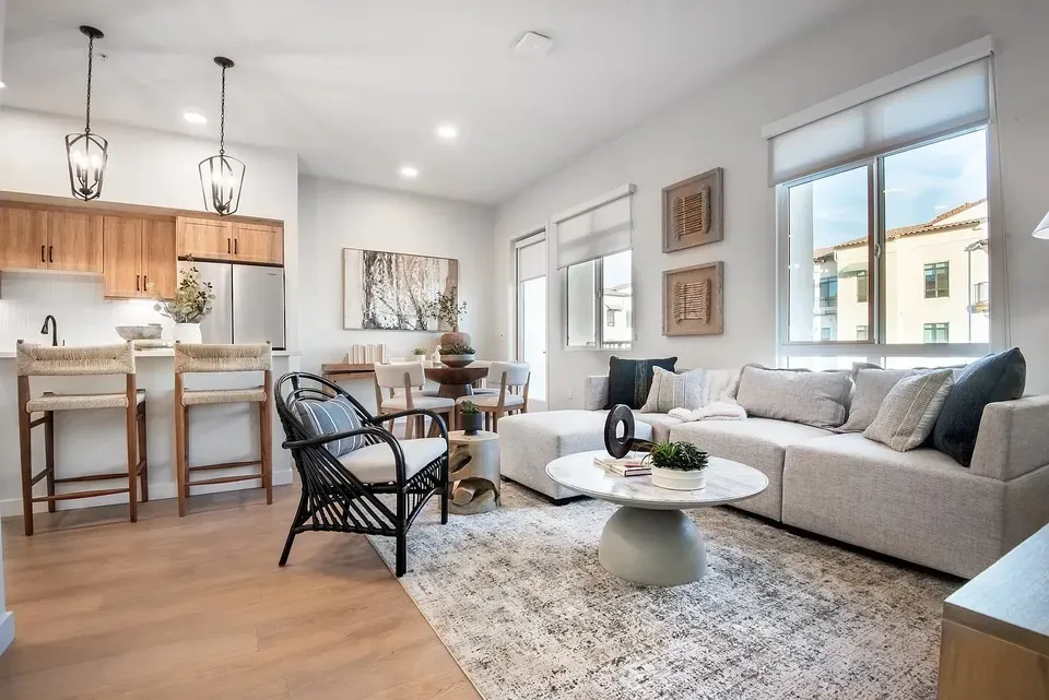 3 Bed 2 Bath Contemporary High-Rise Condo in Temecula, CA - 3