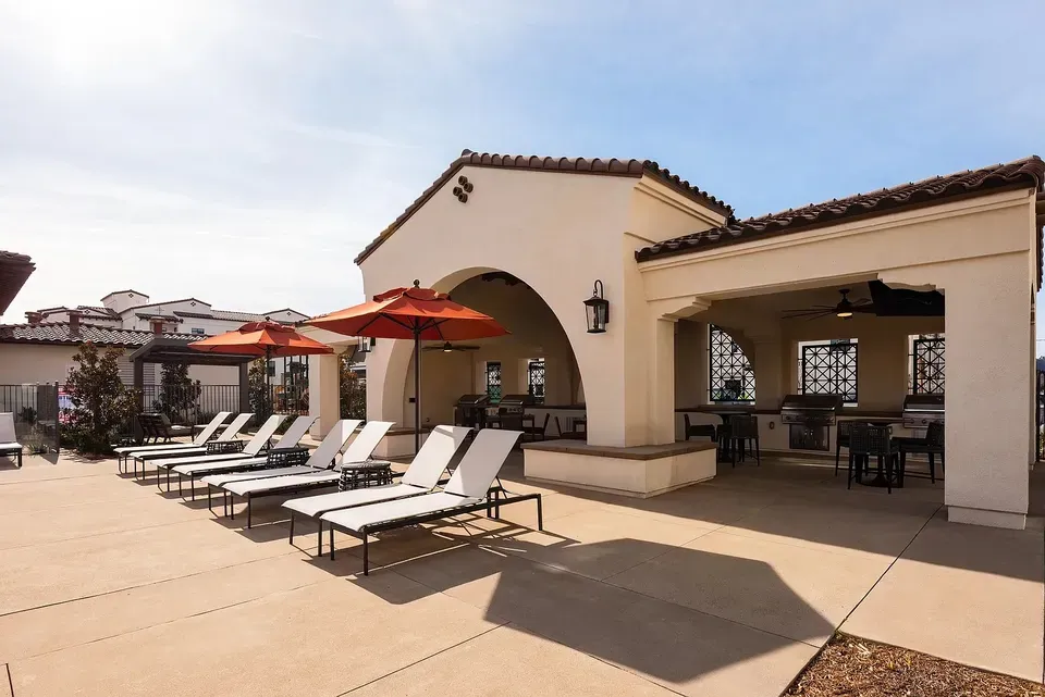 3 Bed 2 Bath Contemporary High-Rise Condo in Temecula, CA - 5