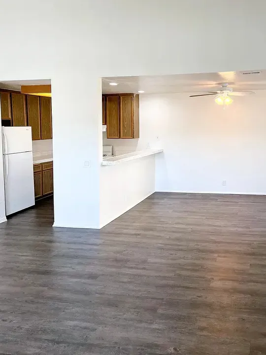 3 Bed 2 Bath Contemporary High-Rise Condo in Temecula, CA - 4