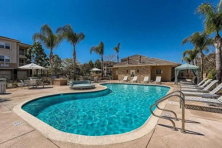 3 Bed 2 Bath Contemporary High-Rise Condo in Temecula, CA - 1