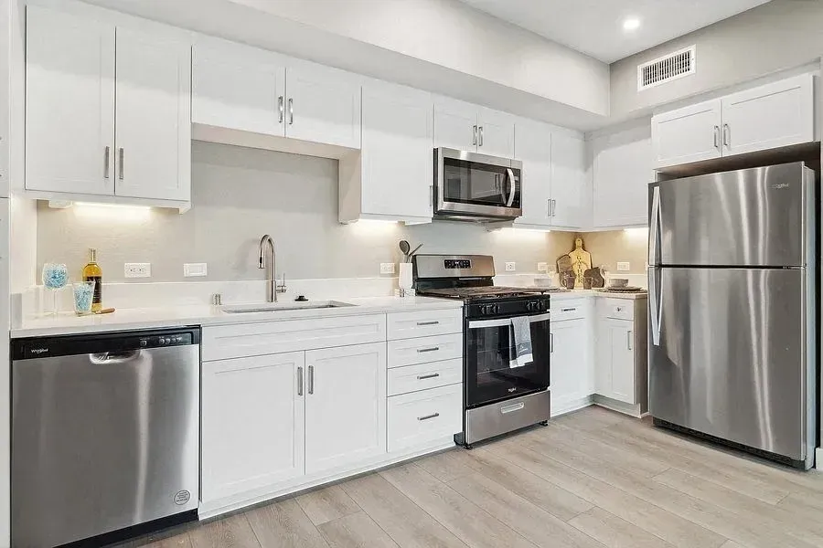 3 Bed 2 Bath Contemporary High-Rise Condo in Temecula, CA - 3