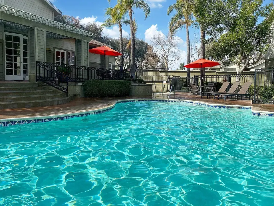 3 Bed 2 Bath Contemporary High-Rise Condo in Temecula, CA - 3