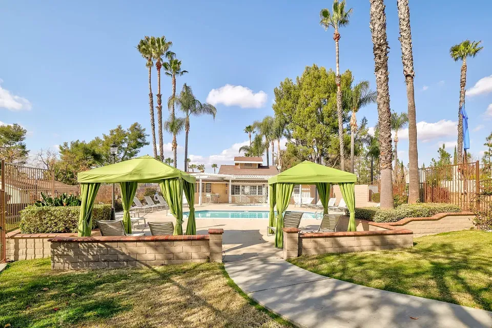 3 Bed 2 Bath Contemporary High-Rise Condo in Temecula, CA - 1