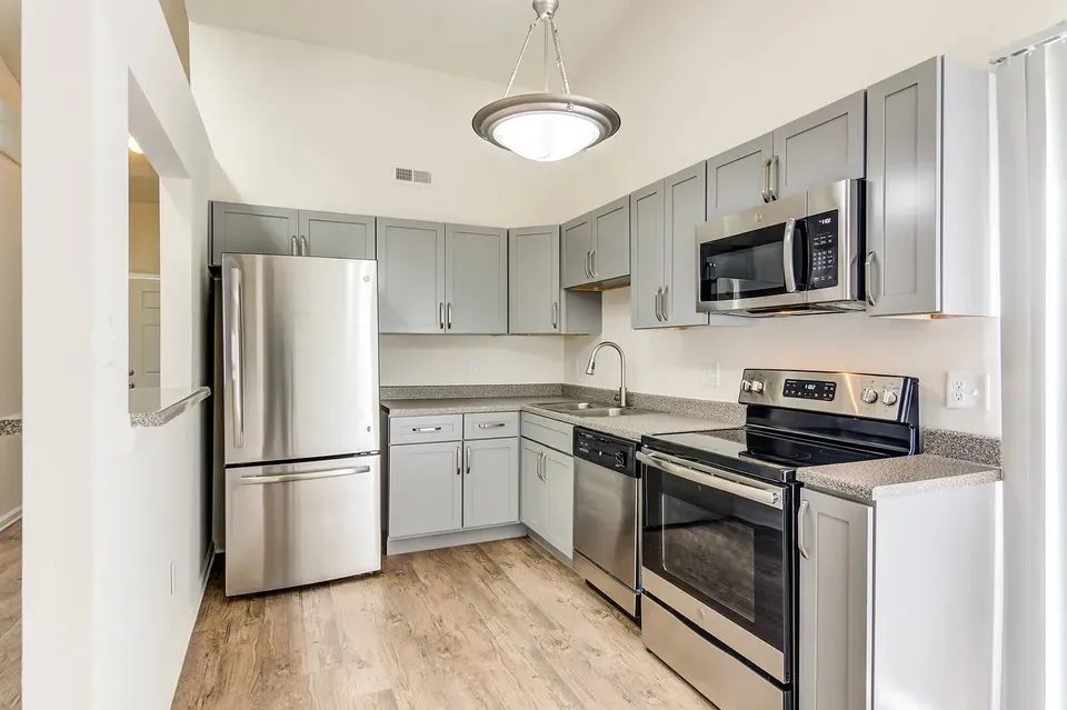 3 Bed 2 Bath Contemporary High-Rise Condo in Virginia Beach, VA - 1