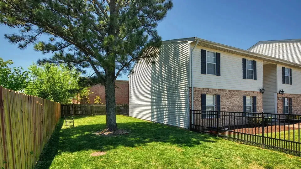 3 Bed 2 Bath Contemporary High-Rise Condo in Virginia Beach, VA - 5
