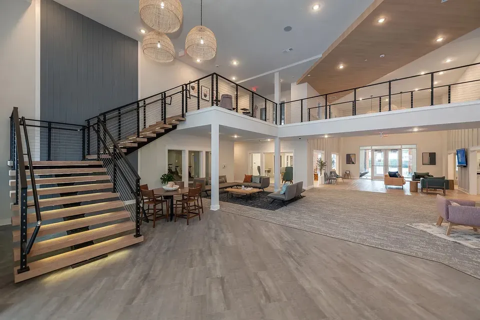3 Bed 2 Bath Contemporary High-Rise Condo in Virginia Beach, VA - 4
