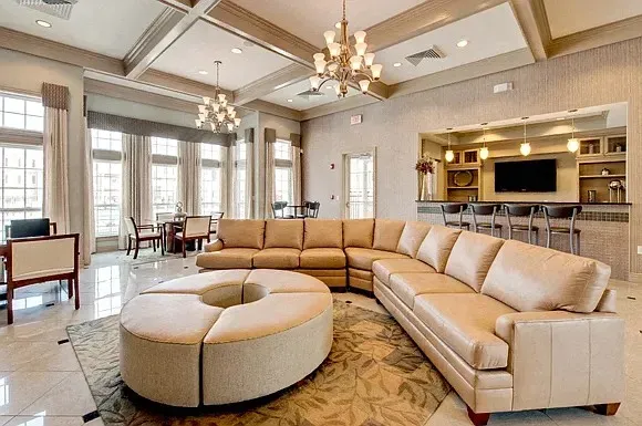 3 Bed 2 Bath Contemporary High-Rise Condo in Virginia Beach, VA - 3