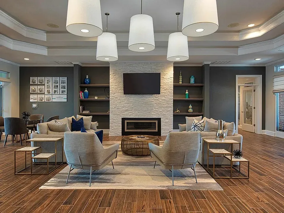 3 Bed 2 Bath Contemporary High-Rise Condo in Virginia Beach, VA - 5