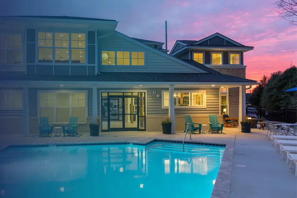 3 Bed 2 Bath Contemporary High-Rise Condo in Virginia Beach, VA - 1