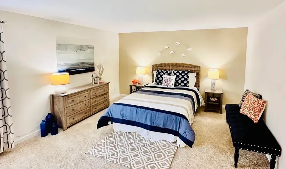 3 Bed 2 Bath Contemporary High-Rise Condo in Virginia Beach, VA - 5