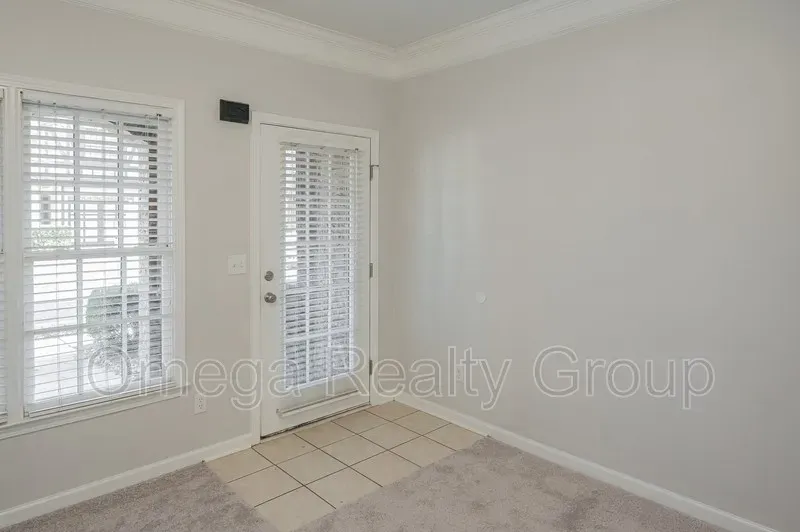 3 Bed 2 Bath Contemporary Multi-Level Townhome in Birmingham, AL - 4