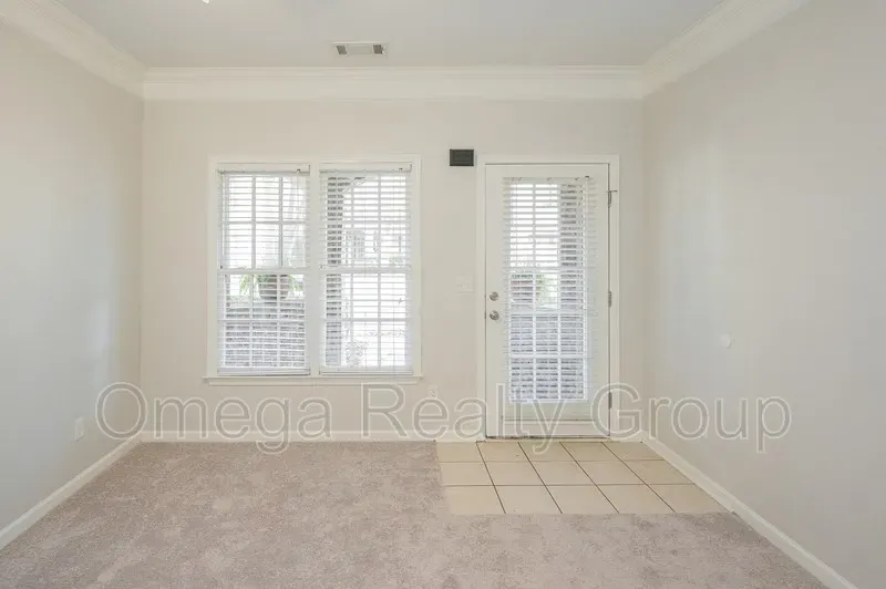 3 Bed 2 Bath Contemporary Multi-Level Townhome in Birmingham, AL - 5