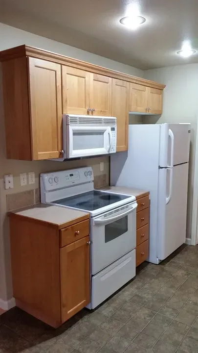 3 Bed 2 Bath Contemporary Multi-Level Townhome in Boise, ID - 3